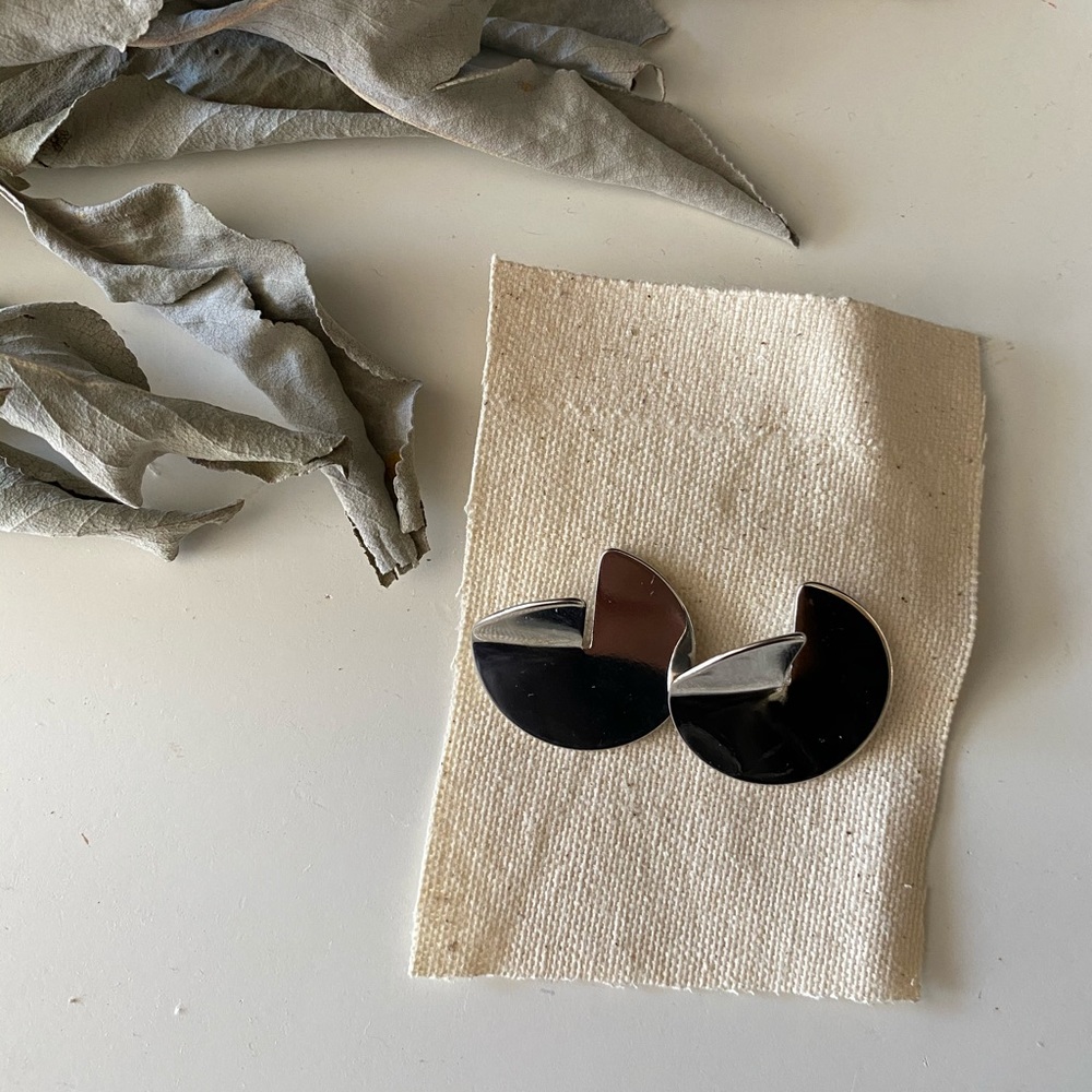Modern Notched Circular Earrings